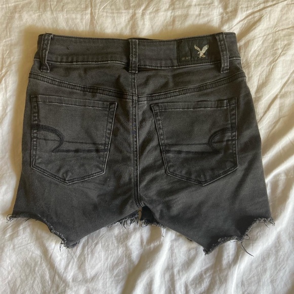american eagle black jean shorts - Picture 2 of 4